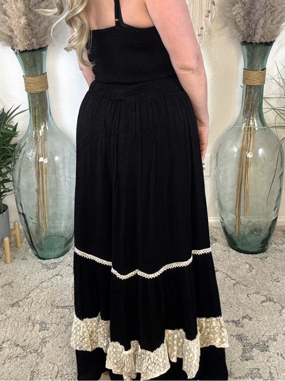 SET by POL Maxi Skirt and Matching Top - Picture 3 of 5